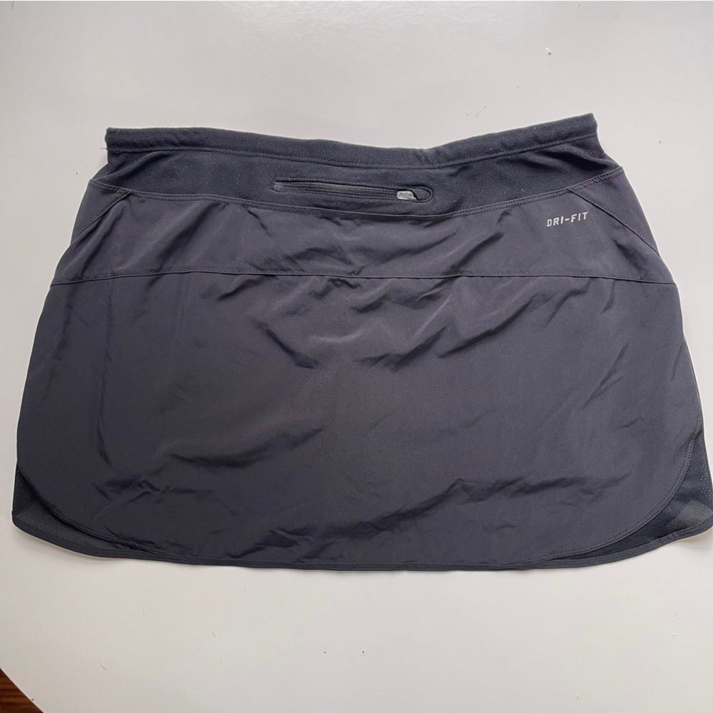 NWT Nike Dri Fit Black Sports Skirt - Picture 3 of 4
